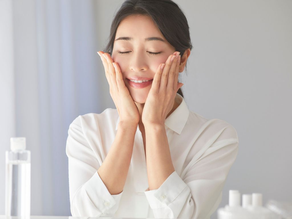 Healthy Skin, Brighter Smiles: The Secret Behind Care at Yani Salon Cilacap